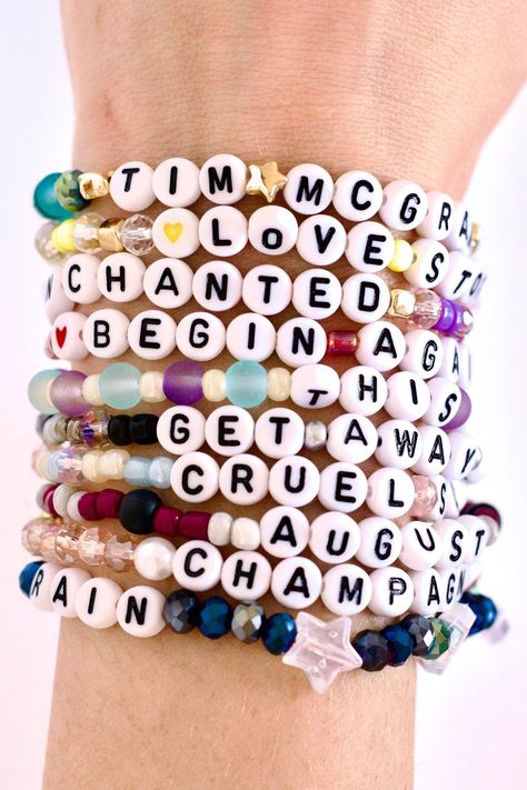 Introducing our Eras Tour beaded friendship bracelets! Handmade with love and care, these bracelets are a must-have for any Swiftie looking to take the moment and taste it.  With a variety of vibrant colors and designs, there's a bracelet to match every Swiftie's personal Era. Made with high-quality beads and materials, that are sure to never go out of style.        🅱🆈    Not only will you be showcasing your love for Miss Americana aka mother, but your purchase will also help fellow fans reali Beaded Friendship Bracelets, Eras Tour Friendship Bracelets, Taylor Swift Birthday Party Ideas, Miss Americana, Cute Friendship Bracelets, Taylor Swift Party, Taylor Swift Birthday, Taylor Swift Fan Club, Taylor Swift Tour Outfits