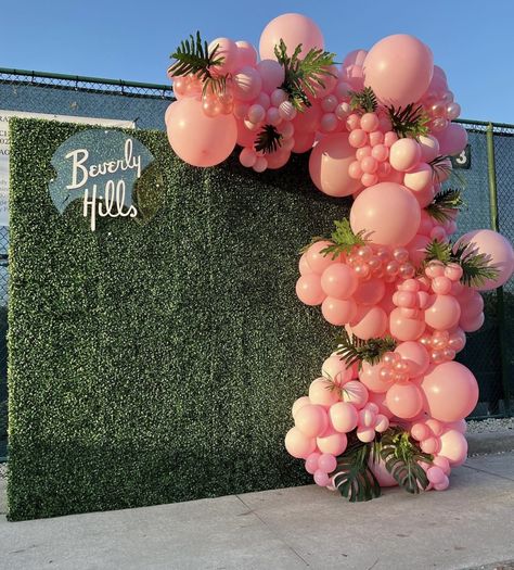 Beverly Hills Hotel Party, Troop Beverly Hills, Glamping Party, Hotel Party, Beverly Hills Hotel, Bridal Shower Theme, Beach Inspired, 16th Birthday, Bat Mitzvah