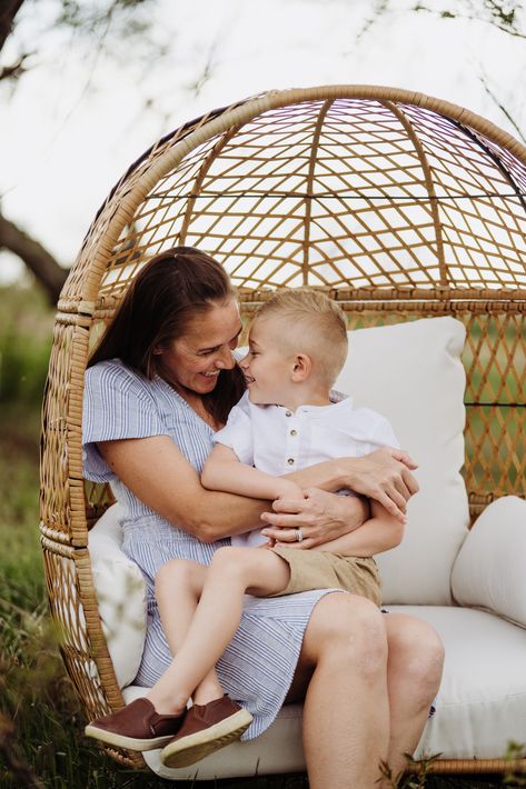 #bohophotography #cmpfotos #lifestylesession #bohomomandme #northernillinois #byronil #boho #eggchair Boho Egg Chair Photoshoot, Egg Chair Photoshoot Outside, Egg Chair Photoshoot, Motherhood Minis, Chair Photoshoot, Chair Poses, Camera Photoshoot, Lifestyle Family Session, Boho Photoshoot