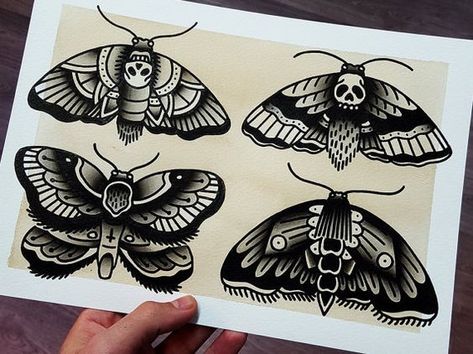 Traditional black-ink moth tattoo design collection Traditional Butterfly Tattoo, Fonts Tattoo, Tattoo Foot, Traditional Style Tattoo, Kunst Tattoos, Tattoo Traditional, Moth Tattoo, Foot Bracelet, Trendy Tattoo