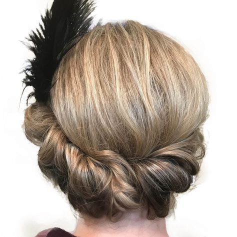 Elegant 20s Updo hairstyle Roaring 20s Hairstyles For Long Hair, 20s Hairstyles For Long Hair, 20s Hairstyles, Roaring 20s Hairstyles, 1920s Long Hair, 20s Hair, Vintage Hairstyles For Long Hair, Flapper Hair, Gatsby Hair