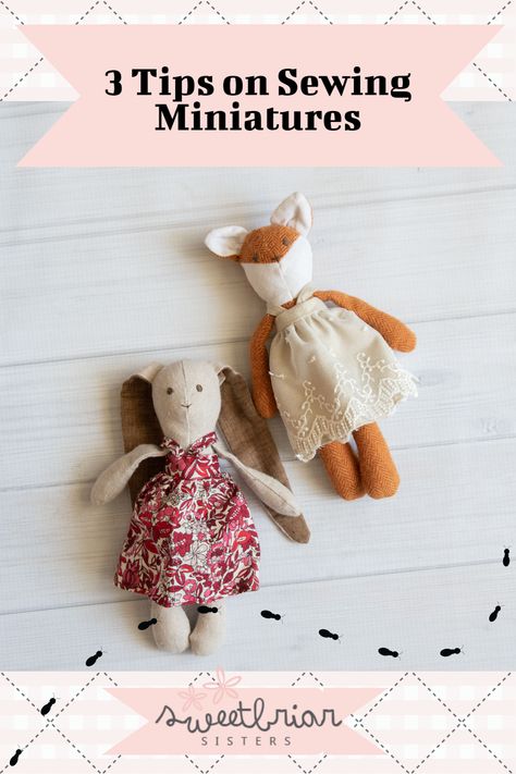 tips on sewing your own diy handmade dollhouse sized miniature clothing and accessories for dolls. How To Sew Tiny Doll Clothes, Tiny Doll Clothes Patterns Free, Maileg Mouse Diy Accessories, Pocket Dolls Pattern Free, Maileg Clothes Diy, Maileg Diy Pattern, Diy Dollhouse Dolls, Maileg Clothes Pattern, Maileg Mouse Clothes Pattern