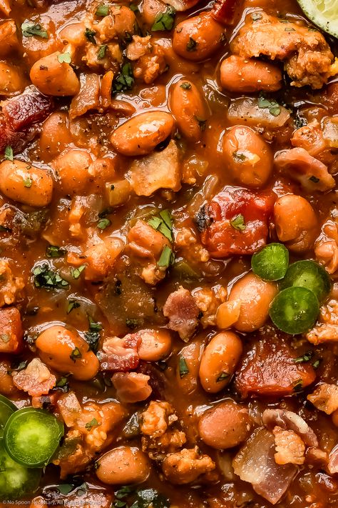 Mexican Charro Beans, Pinto Bean Recipe, Mexican Beans Recipe, Beans Mexican, Mexican Pinto Beans, Charro Beans, Pinto Bean Recipes, Brazilian Samba, Cowboy Beans