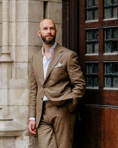 The Armoury 101 made-to-measure suit: Review – Permanent Style Made To Measure Suits, Mens Inspiration, Cheap Brands, White Linen Shirt, Dinner Jacket, Linen Suits, Business Wear, Lighted Canvas, Savile Row