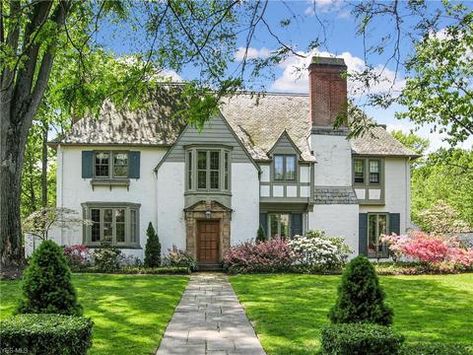 Glass Bay Window, Carved Fireplace, Shaker Heights, Century 21 Real Estate, Plaster Ceiling, Home Inspector, Real Estate Property, Large Homes, Home Loans