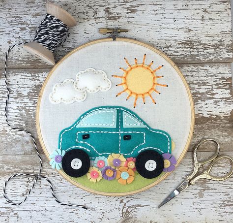 Stitched Car Wall Hoop by Laurie Willison for Papertrey Ink (June 2016) Eras Embroidery, Car Embroidery, Beginner Quilting Projects, Embroidery Hoop Decor, Broderie Simple, Felt Wall Hanging, Embroidery Hoop Crafts, Hand Embroidery Patterns Free, Felt Stocking