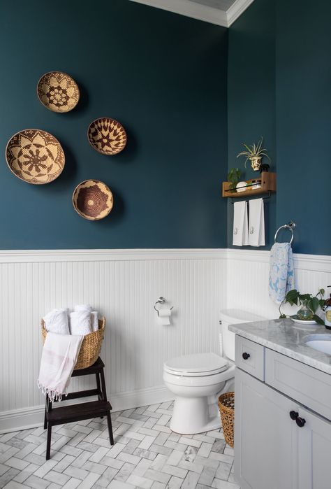 House Tour: A Renovated New Orleans Family Home | Apartment Therapy Bilik Air Kecil, New Orleans House, Hiasan Dalaman Rumah, Reka Bentuk Dalaman, Modern Toilet, New Orleans Homes, Bathroom Color, Downstairs Bathroom, Upstairs Bathrooms