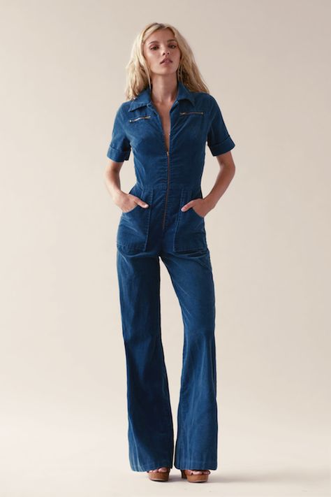 70s Charlie’s Angels, 1970’s Dresses, Jeans Into Jumpsuit, 70s Fashion 2023, 70s Fashion Jumpsuits, 70s Jean Jumpsuit, Jean Jumpsuit Outfit Summer, 70s Fashion Denim, Aesthetic Jumpsuits