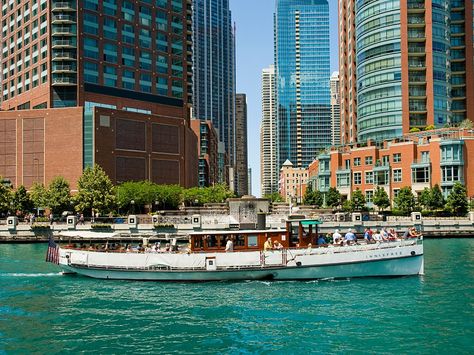 The best way to see Chicago's rightfully famous architecture is by boat. Book one of the Chicago Architecture Foundation's tours, which cruise down the Chicago River while docents discuss the history of more than 50 of the city's buildings. Chicago Architecture Boat Tour, Architecture Center, Chicago Hot Dog, Chicago Vacation, Architecture Foundation, Chicago Marathon, Famous Architecture, Visit Chicago, Chicago Tours