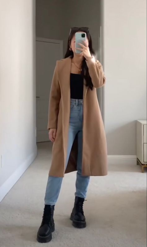 Outfits With Long Coats Casual, Black Boots Light Jeans Outfit, Casual Afternoon Outfit, Long Tan Peacoat Outfit, Brown Coat Outfit Women, Outfits With Tan Coat, Long Brown Coat Outfit Casual, Winter Slacks Outfit, Warm Formal Outfits