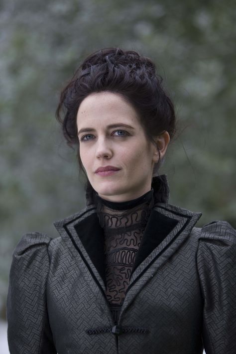 Penny Dreadful Season 2 Episode 1 Walburga Black Fan Cast, Harry Potter Dr Face Claims, Walburga Black Fancast, Eva Green Penny Dreadful, Penny Dreadfull, Milady De Winter, Walburga Black, Marauders Dr, Victorian Hairstyles