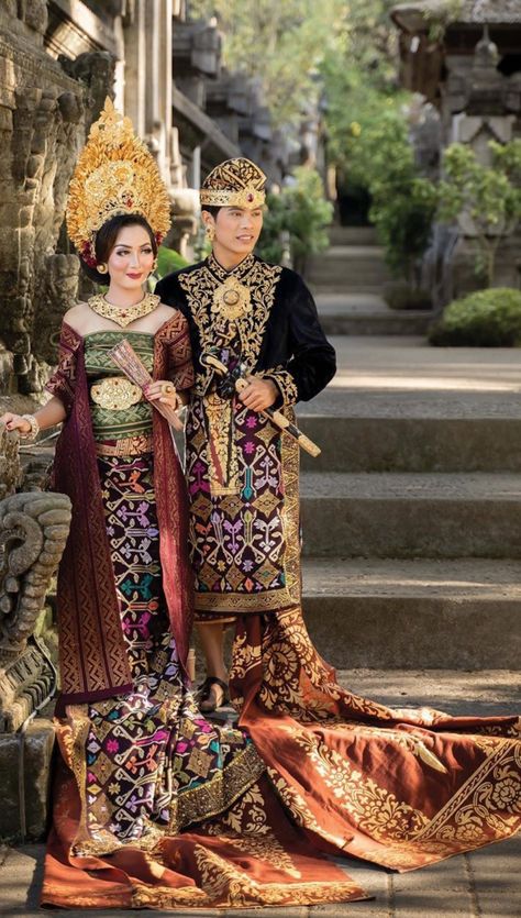 Balinese Wedding Dress, Pengantin Bali, Kebaya Bali Modern, Prewedding Adat, Balinese Wedding, Celana Harem, Adat Bali, Lapis Surabaya, Bali Prewedding