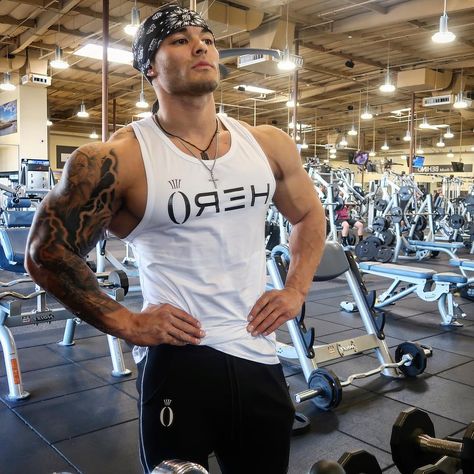 ▪️HERA|HERO▪️ - ‼️🔥NEW BOXX TANK🔥‼️ - ▪️DROPS TODAY▪️ - @heraxhero - #heraxhero #mostwontiwill #nobodyoutworksme Mens Workout Tank Tops, Fit Guys, Bodybuilding Pictures, Fitness Men, Best Physique, Summer Fitness, Men's Workout, Body Building Men, Men's Fitness