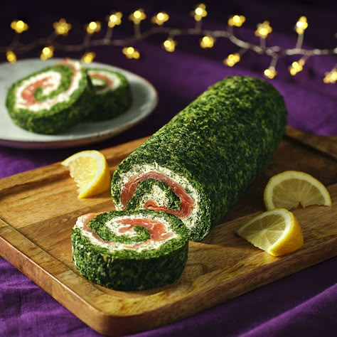 Christmas Day Smoked Salmon Roulade Recipe | Recipes from Ocado Salmon Roulade, Roulade Recipe, Creamed Spinach, Food Platters, Smoked Salmon, Finger Foods, Christmas Food, Food And Drink, Cooking Recipes