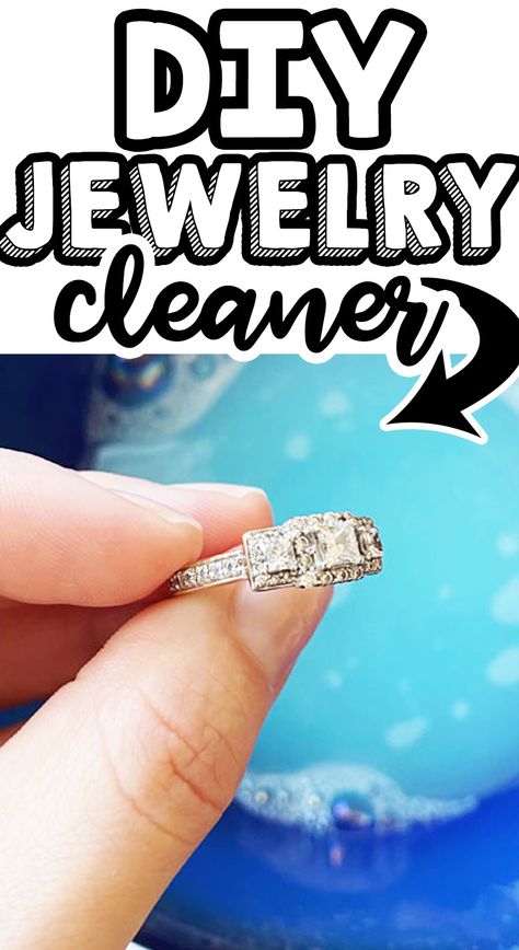 Home Made Silver Jewelry Cleaner, Ring Cleaning Solution, Best Homemade Jewelry Cleaner, Cleaning Vintage Jewelry, At Home Ring Cleaner, Diamond Cleaner Diy, Cleaning Rings At Home, Jewelry Cleaner Diy Diamond, Cleaning Costume Jewelry Remove Tarnish