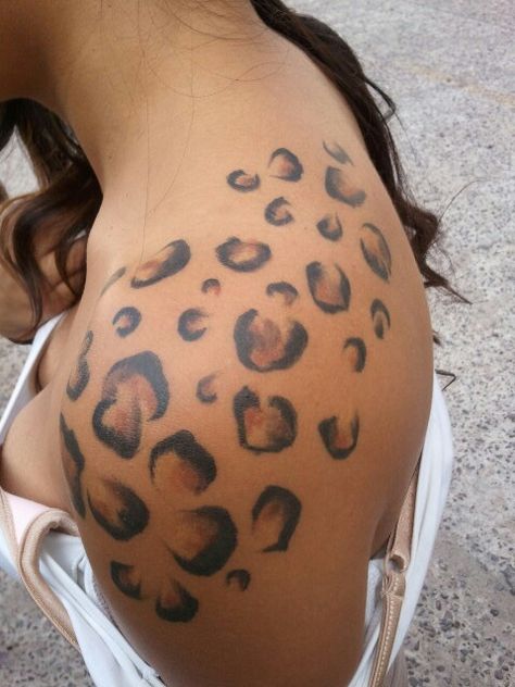 Cheetah Flower Tattoo, Leopard Print Leg Tattoo, Cheetah Spots Tattoo, Leopard Print Shoulder Tattoo, Leopard Print Tattoos For Women, Lepord Print Tattoo Ideas, Leopard Spot Tattoo, Leopard Print Arm Tattoo, Cheetah Shoulder Tattoo