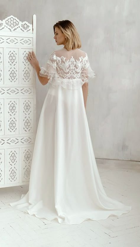 Lace bridal robe