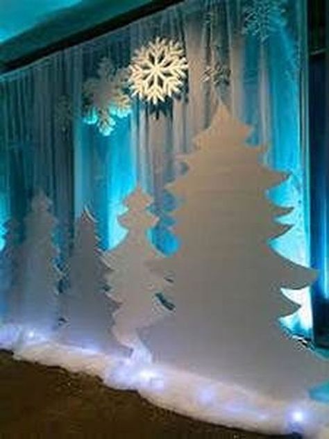 Winter Party Themes, Winter Party Decorations, Winter Wonderland Decorations, Christmas Decorations Apartment, Dance Decorations, Winter Dance, Summer Party Themes, Winter Wonderland Theme, Christmas Apartment