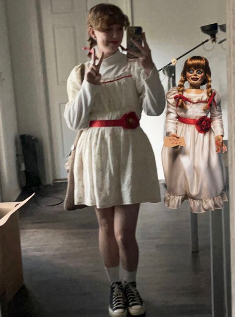 Horror Icons Costumes, Annabell Halloween Costumes, Annabelle Halloween Costume Women, Halloween Costumes Dark Feminine, Anabelle Halloween Costumes, Horror Movie Character Costumes For Women, Anabelle Costume Women, Annabelle Costume Women, Annabelle Doll Costume