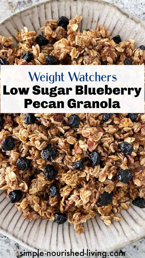 This Weight Watchers friendly low sugar blueberry pecan granola is lightly sweetened with brown rice syrup and unsweetened apple juice. I home made healthy and delicious low fat way to begin the day. #weight_watchers #ww #weightwatchers #granola #recipes #points #breakfast #healthy #low_sugar #lowfat Low Fat Granola Recipe, Homeade Granola, Coconut Granola Recipe, Low Sugar Granola, Pecan Granola, Oatmeal Granola, Rice Syrup, Granola Recipe Homemade, Weight Watchers Breakfast