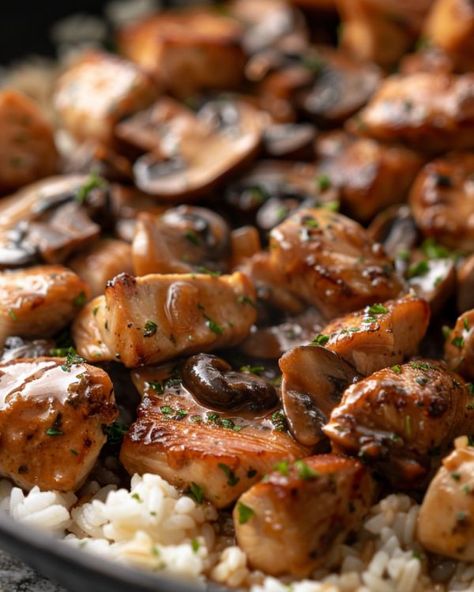 When my day is busy but I want something tasty at end of it, this is my go-to! Chicken And Mushroom Rice, Mushrooms And Rice, Mushroom Rice Recipes, Chicken And Mushrooms, Chicken And Mushroom, Mushroom Rice, Chicken Main Dishes, How To Cook Rice, Skillet Chicken