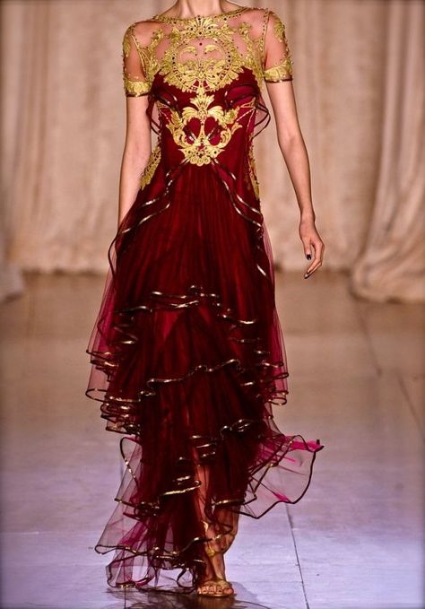 Fashion Design Inspiration, Marchesa Spring, فستان سهرة, Outfit Trends, Zuhair Murad, Sherwani, Gorgeous Gowns, Marchesa, Fantasy Fashion