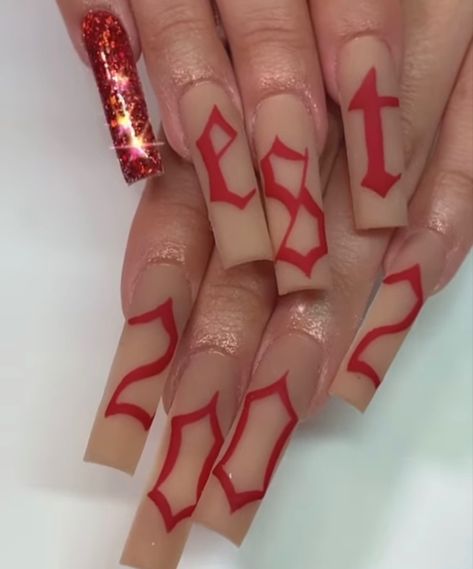 Acrylic Nail Designs Letters, 2002 Nails Design, Sagittarius Nail Ideas, 1992 Nails, Birthday Nails 25, Nail Letter Designs, Red Birthday Nails Acrylic, Writing On Nails, 22nd Birthday Nails