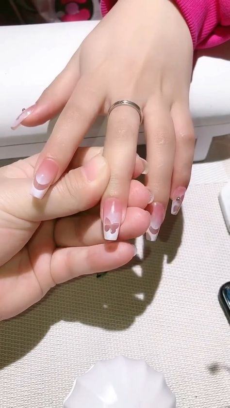 varnailcom on Instagram: 🦋❤️ Ombre Hollow out nail design! 🌹Product Used: Solid Gel Polish - white VN1960 Hollow Nail Art Sticker Ombré Sponge Pen 🛒🛒🛒 Shop… Solid Gel Polish, Sponge Nail Art, Hollow Art, White Ombre, Nail Art Sticker, Pen Shop, Nail Art Stickers, Design Product, Ombre Nails