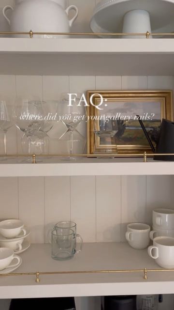 Shelf Bar Design, Floating Shelves For Glassware, Marble Shelf With Brass Rail, Gallery Rail Kitchen Shelf, Brass Shelving Kitchen, Brass Gallery Rail Shelf Kitchen, Brass Shelves Kitchen, Brass Rails In Kitchen, Floating Shelves With Gallery Rail