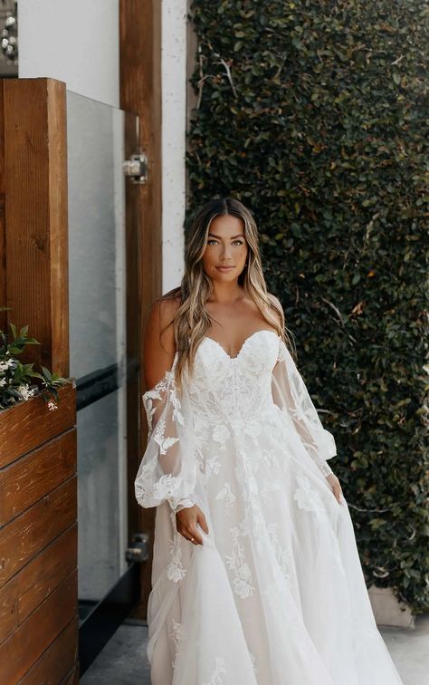 Rustic Wedding Dresses With Sleeves, Wedding Dress Sheer Sleeves, Stella York Bridal, Wedding Dresses Whimsical, Stella York Wedding Dress, Boho Gown, Off Shoulder Wedding Dress, Wedding Dress Flowy, Garden Wedding Dresses