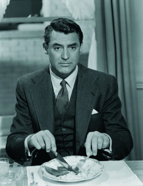 Gary Grant, Myrna Loy, Turner Classic Movies, Cary Grant, Hollywood Legends, Golden Age Of Hollywood, Hollywood Actor, Classic Films, Classic Movies