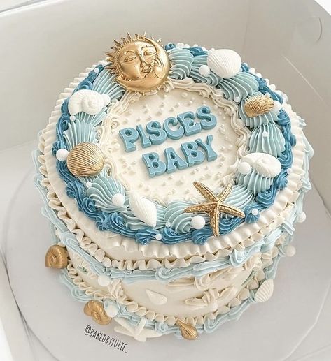 Sea Cakes Birthday, Gateau Aesthetic, Beach Sheet Cake, Bday Cake For Boyfriend, Ocean Cake Ideas, Ocean Theme Cake, Ocean Birthday Cakes, Summer Birthday Cake, Beach Birthday Cake