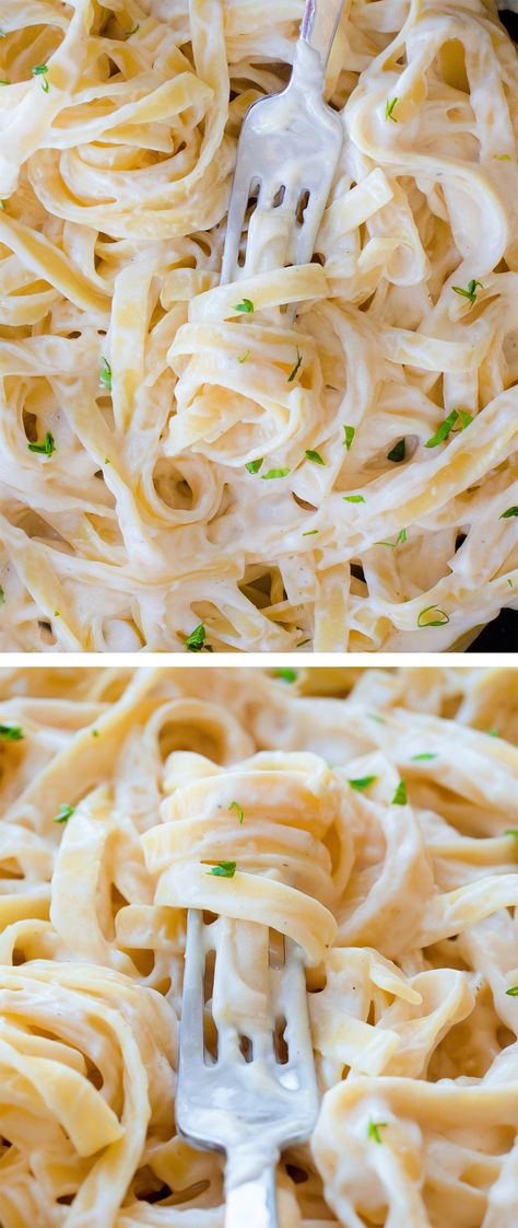 Vegan cauliflower alfredo sauce, an easy healthy dinner recipe Vegan Cauliflower Alfredo, Cauliflower Alfredo Sauce Recipe, Garlic Parmesan Cauliflower, Alfredo Sauce Easy, Cauliflower Alfredo Sauce, Cauliflower Alfredo, Cauliflower Sauce, Parmesan Cauliflower, Cauliflower Soup Recipes