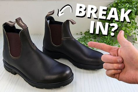 How To Break In Blundstones? 9 Easy Ways (With Photos) Outfits With Blundstone Boots Women, What To Wear With Blundstone Boots, Blundstone Outfits Women, How To Style Blundstone Boots Women, How To Wear Blundstone Boots Women, Womens Blundstone Boots Outfit, Black Blundstone Women Outfit, Bloodstone Boots, Blundstone Women Outfit Jeans