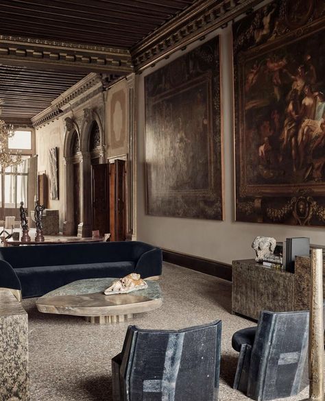 Italian Palazzo, Classical Facade, Vincenzo De Cotiis, Terrazzo Floors, Grand Canal, Design Del Prodotto, Step Inside, 15th Century, Next Chapter