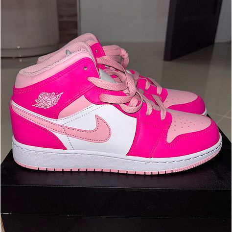 White/Med Soft Pink Air Jordans Never Used,Brand New Light Pink Air Jordans, Pink High Top Nike Shoes, Nike Shoes Jordans Air Force, Pink Star Shoes, Different Color Dunks, Kids Air Jordans, Jordens4 Pink, Cute Shoes For Women Sneakers, Cute Pink Jordans