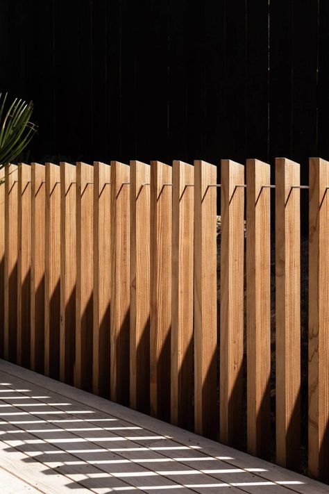 Feature Balustrades - An Architectural Trend Balustrade Design, Wood Fence Design, Modern Fence Design, Timber Fencing, Wrought Iron Fences, Pool Fence, Modern Fence, Railing Design, Wooden Fence