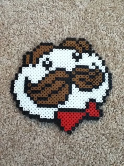 Pringles logo perler beads! So cool! Perler Beads Pattern Disney, Perler Bead Ideas Disney, Things To Make With Iron Beads, Fuse Bead Patterns Disney, Pearl Bead Art Ideas, Minecraft Melty Beads Pattern, Bubble Perler Bead Pattern, Popcorn Perler Beads, Pearler Beads Easy