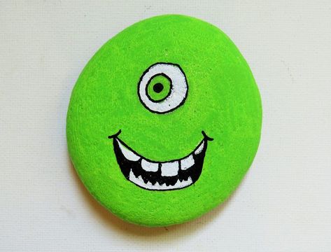 Su from Snowdonia's Rock painting tutorials Rock Painting Tutorials, Rock Painting Tutorial, Mike Wazowski, Snowdonia, Painting Tutorials, Monsters Inc, Rock Painting, Painting Tutorial, Painted Rocks