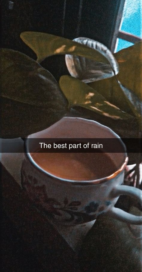 Baarish Snap Story, Baarish Snaps, Chai Snap, Creative Snaps, Creative Snaps For Snapchat, Snapchat Ideas, Afghani Clothes, Army Girlfriend Pictures, Girlfriend Pictures