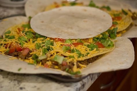 Crunch Wrap Supreme Recipe, Homemade Crunchwrap, Crunch Wrap, Most Pinned, Homemade Crunchwrap Supreme, Sheet Pan Suppers, Large Family Meals, Sheet Pan Dinners Recipes, Mexican Food Recipes Easy