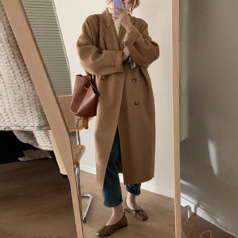 Y2k Fall Outfits, Wool Long Coat, Woolen Coat Woman, Pu Leather Skirt, Long Skirt Fashion, Fall Chic, Middle Age Fashion, Long Wool Coat, Langer Mantel