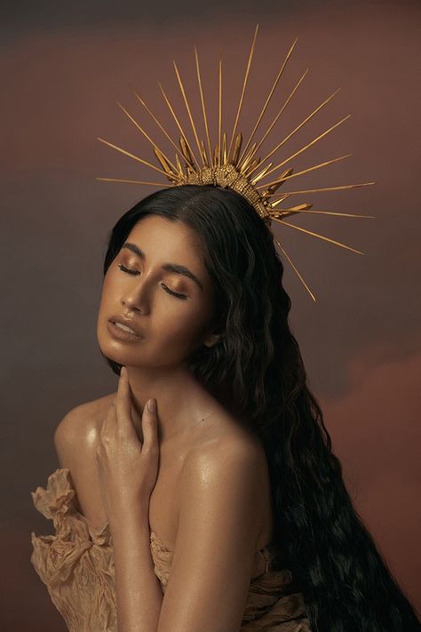 Shamcey Supsup, Greek Goddess Photoshoot, Miss Universe Philippines, Debut Photoshoot, Goddess Aesthetic, Beautiful Photoshoot Ideas, Creative Photoshoot Ideas, Photoshoot Themes, Foto Poses