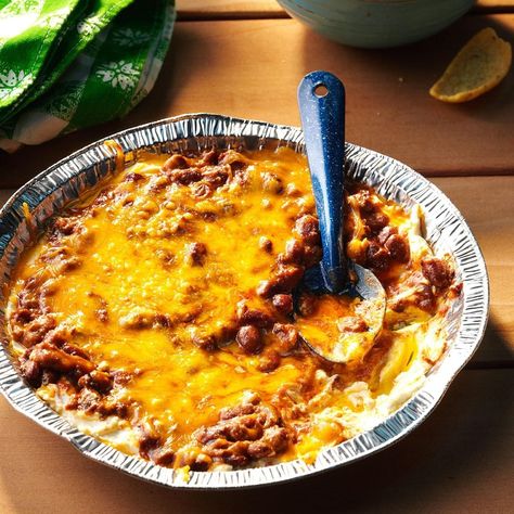 Campers Favorite Dip Finger Food For Camping, Camper Cooking Recipes, Deer Camp Snacks, Camping Finger Foods, Fall Camping Snacks, Appetizers For Camping, Camping Appetizers Easy, Camp Appetizers, Campfire Appetizers