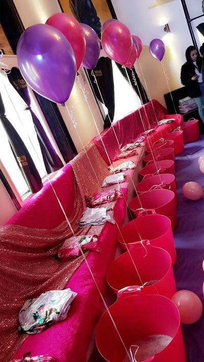 Teen Spa Party, Spa Day For Kids, Girls Pamper Party, Kids Pamper Party, Girls Spa Party, Spa Day Party, Kids Spa Party, Spa Girl, Pijama Party