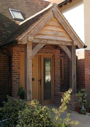 Pictures of completed oak-framed building projects supplied by English Heritage Buildings. Timber Porch, Porch Oak, Sas Entree, Veranda Design, Timber Frame Porch, Porch Canopy, Porch Interior, Front Door Steps, Oak Framed Buildings