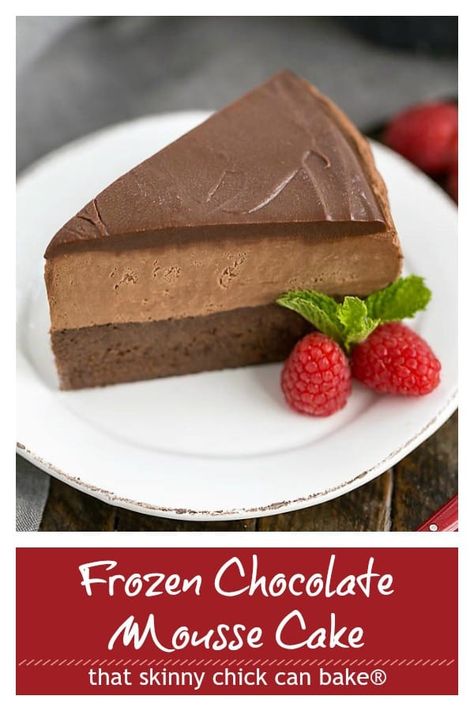 Frozen Chocolate Mousse Cake - An exquisite, frozen, swoon worthy chocolate dessert! Flourless chocolate cake topped with a luscious chocolate mousse and ganache! #frozendessert #chocolatelovers #chocolatedessert #chocolate #mousse #moussecake #glutenfree #flourless #thatskinnychickcanbake Frozen Chocolate Mousse, Appetizer Sweet, Recipe Cheesecake, Scone Recipes, Flourless Chocolate Cake, Hazelnut Chocolate, Fitness Humor, Cheesecake Dessert, Cookies Bars