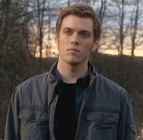 Jake Abel // Adam (Supernatural) Adam Supernatural, Adam Winchester, Michael Supernatural, Jake Abel, Ben Reilly, Luke Castellan, Mark Sheppard, Sam Dean, Logan Lerman