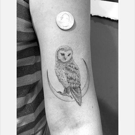 Tattoo uploaded by Stacie Mayer • Miniature owl and moon tattoo by Daniel Winter. #singleneedle #fineline #linework #DanielWinter #owl #moon Tattoo Frau, Barn Owl Tattoo, Labyrinth Tattoo, Owl Tattoo Small, Athena Tattoo, Owl Tattoo Drawings, Cute Owl Tattoo, Tattoo Moon, Single Needle Tattoo