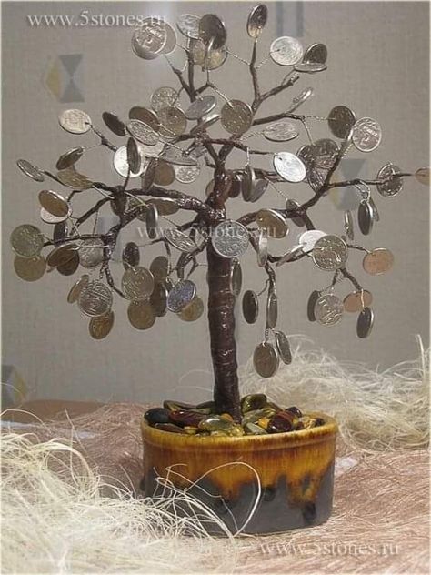 Coin Crafts, Metal Artwork Wall, Coin Art, Best Selling Products, Metal Art Diy, Metal Art Projects, Scrap Metal Art, Décor Diy, Selling Products